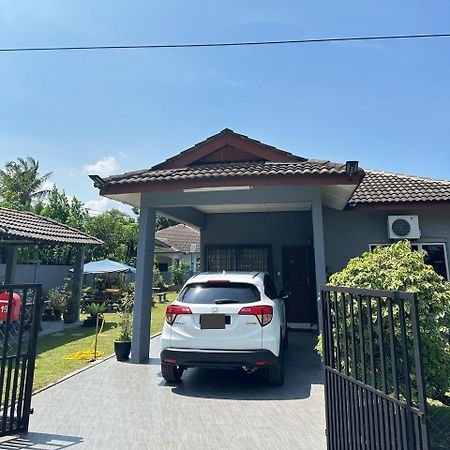 Tamu Nor Homestay Kuantan Exterior photo